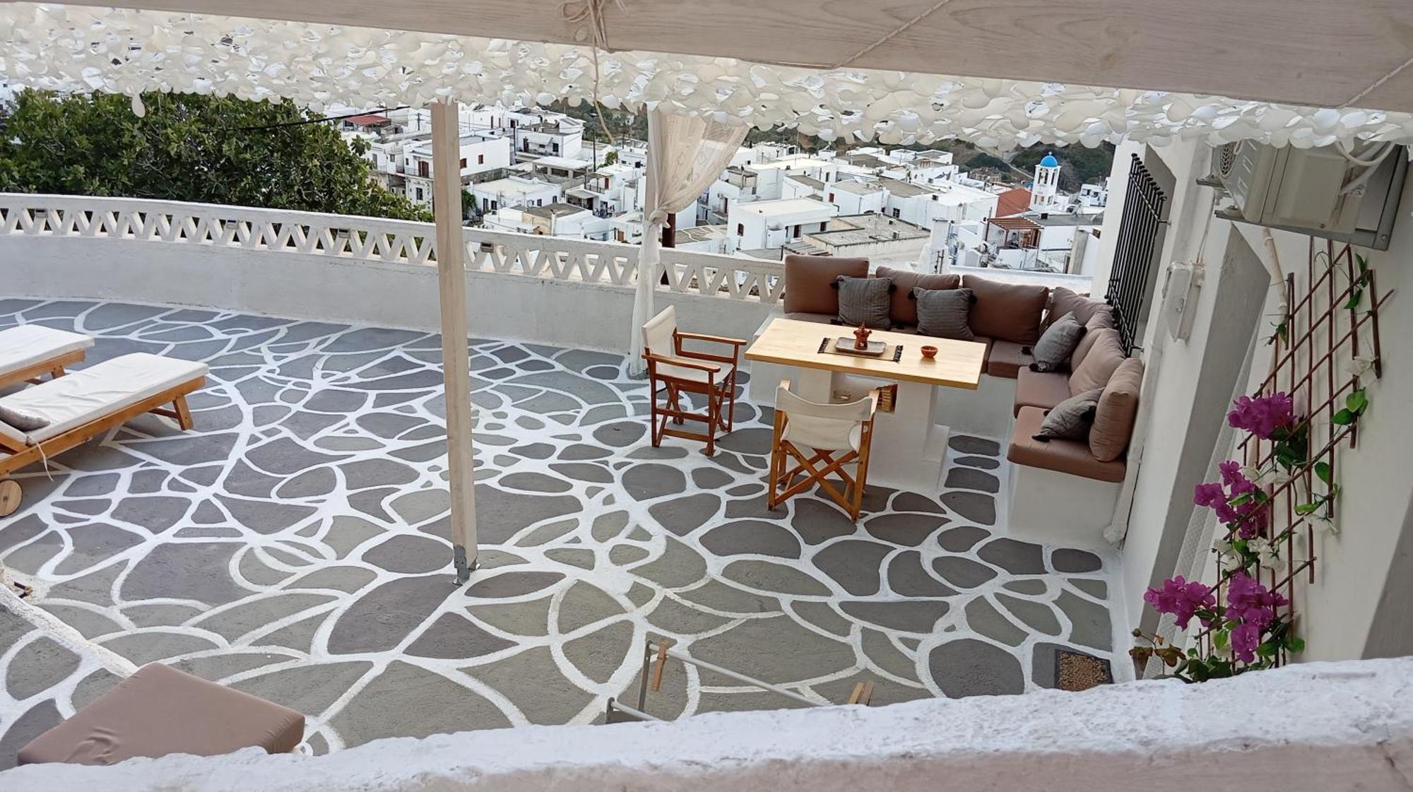 הוילה Vasiliki Skyros Castle View מראה חיצוני תמונה