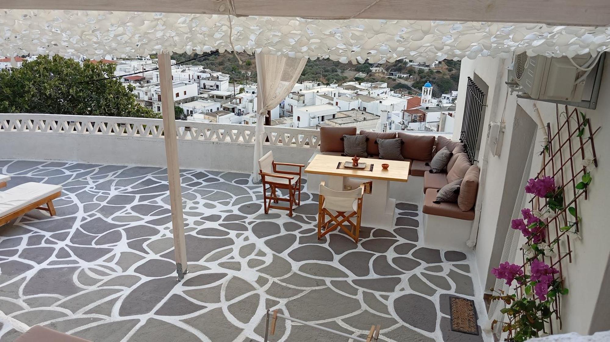 הוילה Vasiliki Skyros Castle View מראה חיצוני תמונה